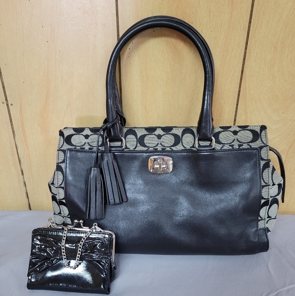 Coach Handbags - Coach Legacy Signature Chelsea with Hobo International Wristlet/Wallet Damaged